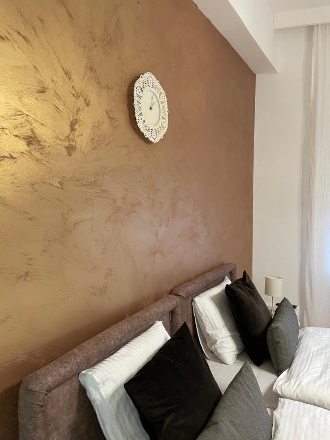 Apartman Studio Lusi Subotica Eksteriør billede